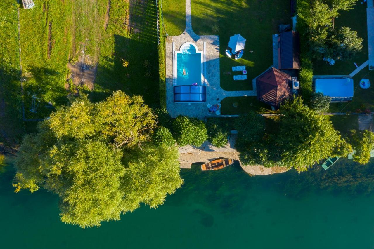 Casa Dellˇ Amore Villa Bihac Luaran gambar