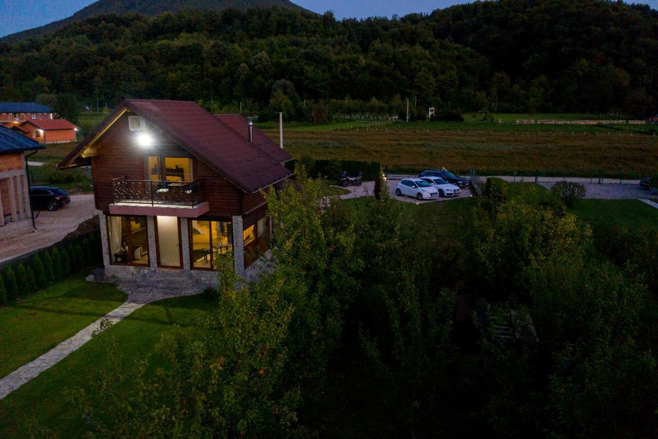 Casa Dellˇ Amore Villa Bihac Luaran gambar