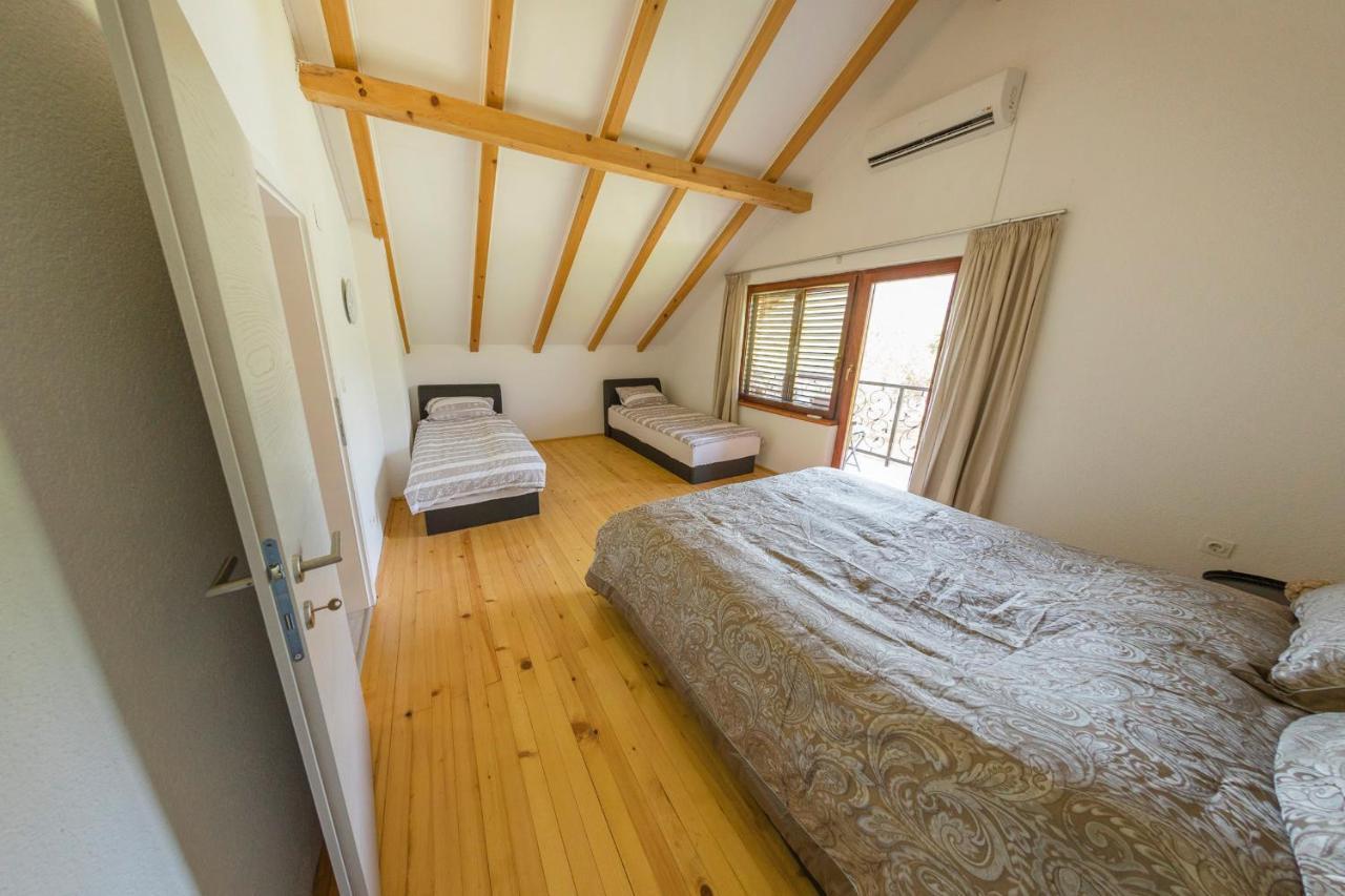 Casa Dellˇ Amore Villa Bihac Luaran gambar