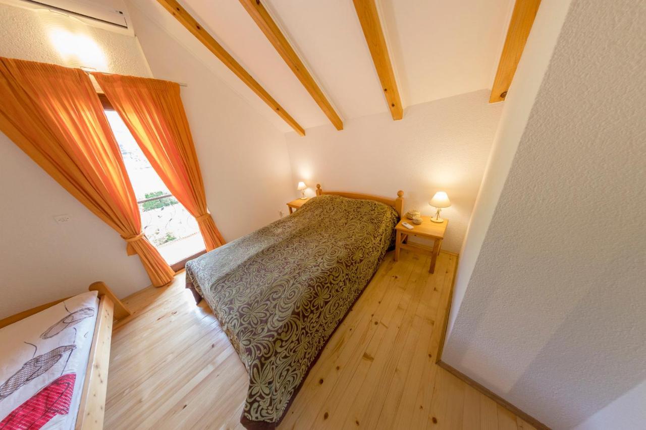 Casa Dellˇ Amore Villa Bihac Luaran gambar