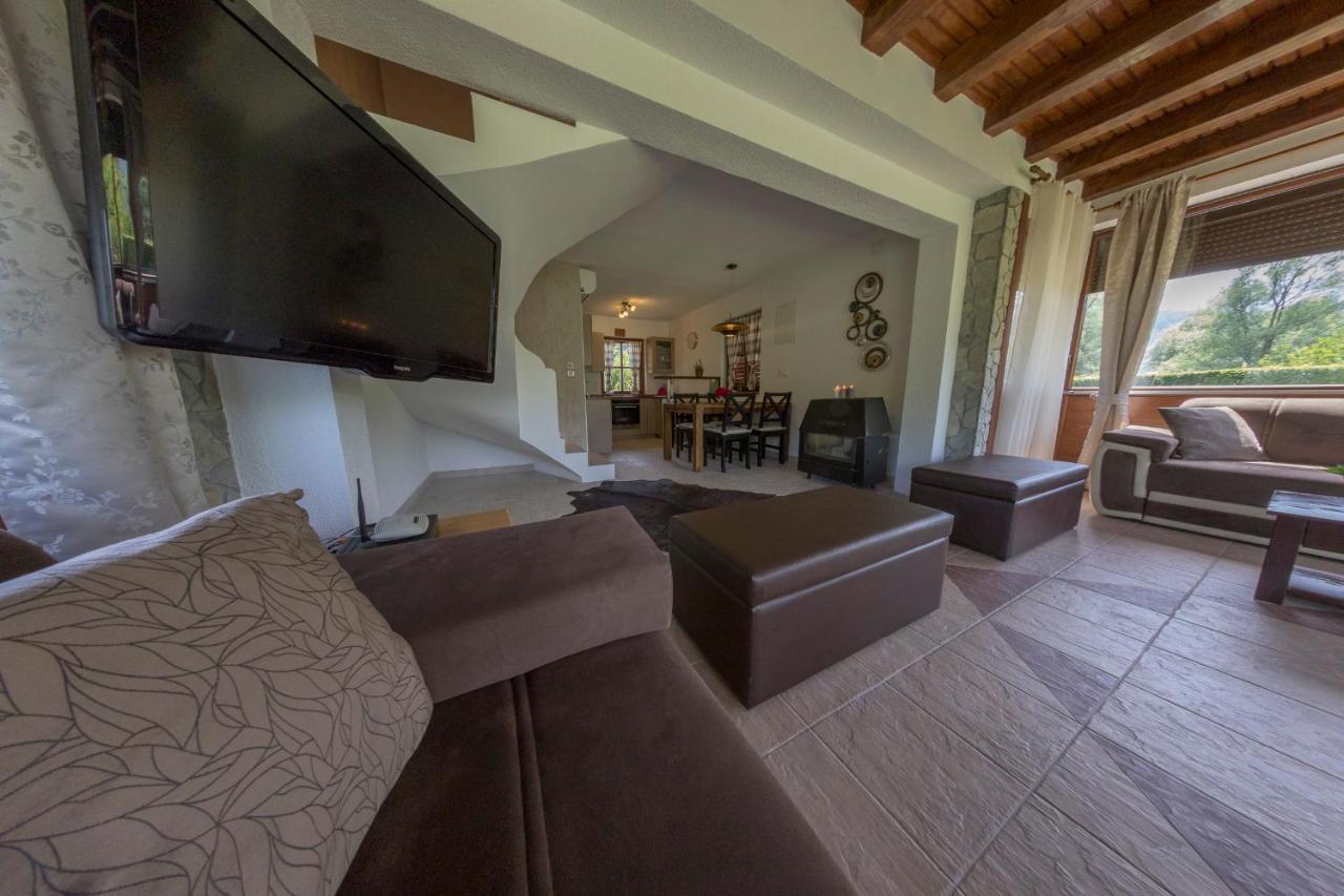 Casa Dellˇ Amore Villa Bihac Luaran gambar