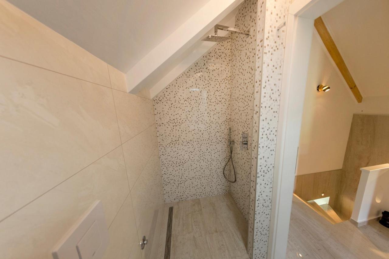 Casa Dellˇ Amore Villa Bihac Luaran gambar