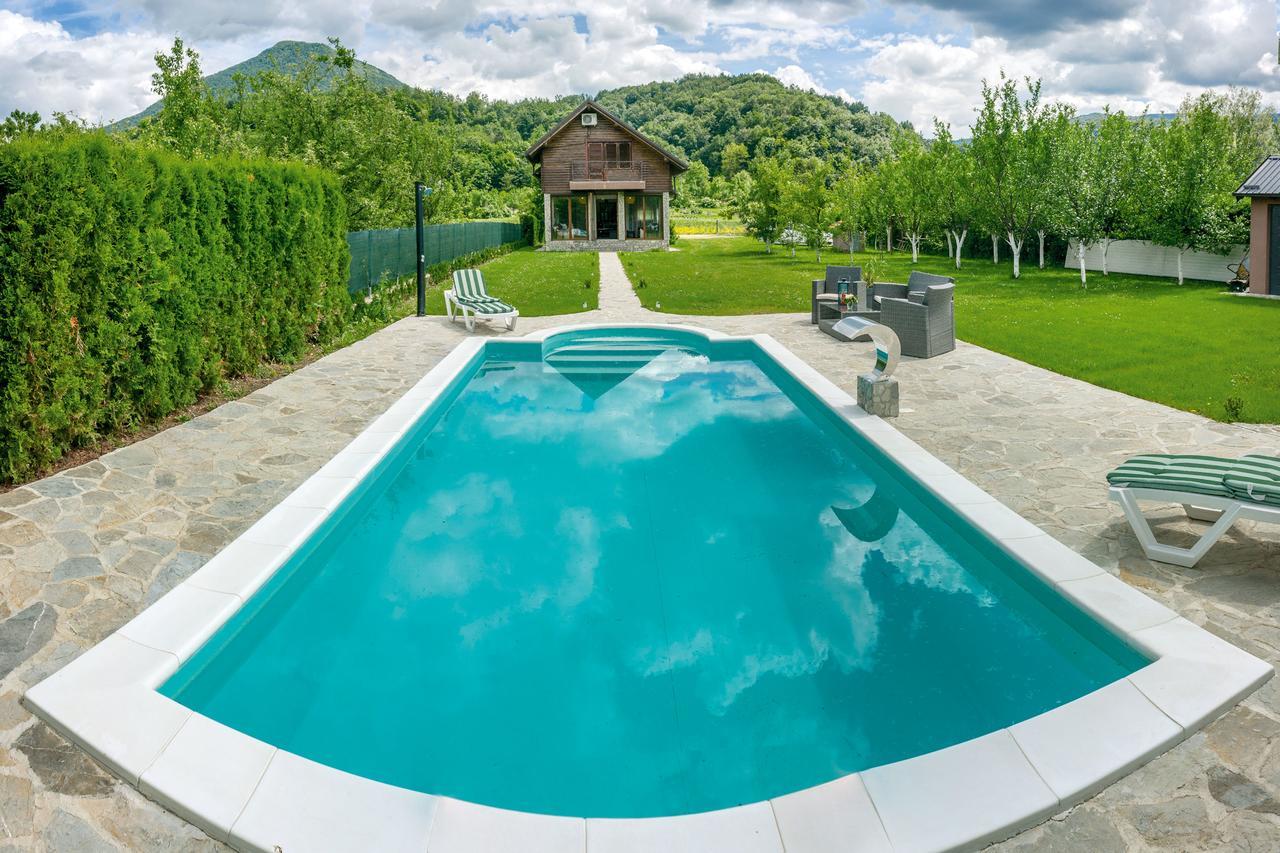Casa Dellˇ Amore Villa Bihac Luaran gambar