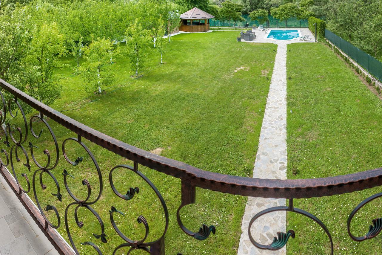 Casa Dellˇ Amore Villa Bihac Luaran gambar