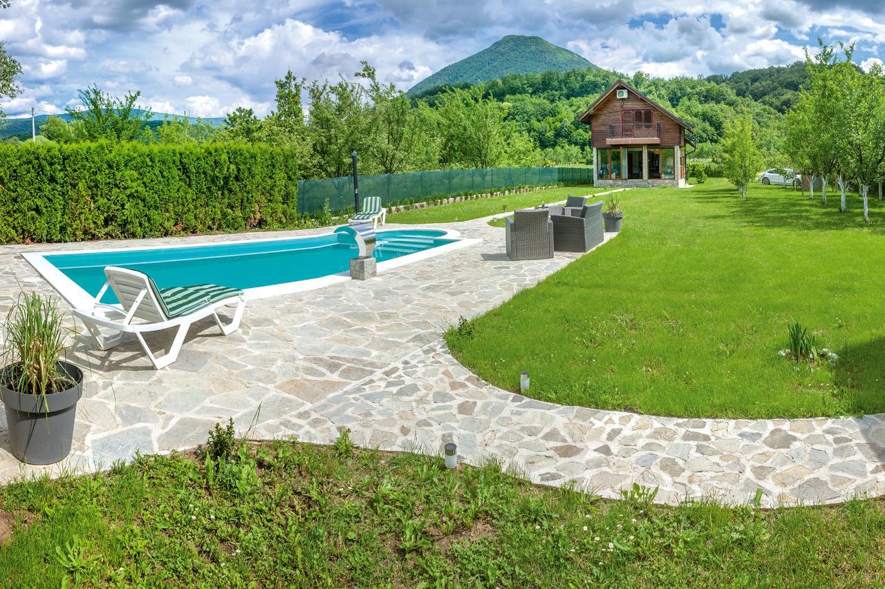 Casa Dellˇ Amore Villa Bihac Luaran gambar